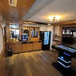 Smart B&b2 Bb2 317 מלון *